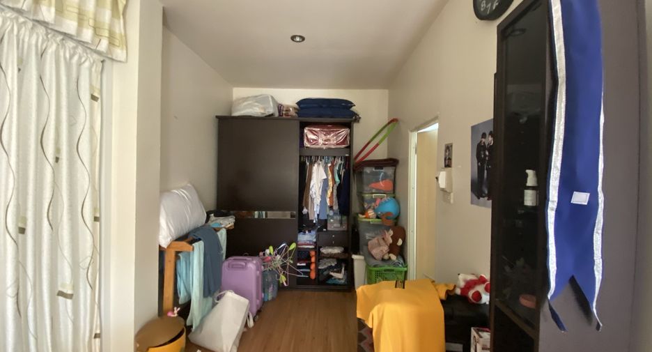 Oficina en venta de 2 habitaciones en Mueang Phrae, Phrae