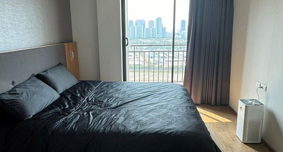 For sale 2 bedrooms condo in Huai Khwang, Bangkok