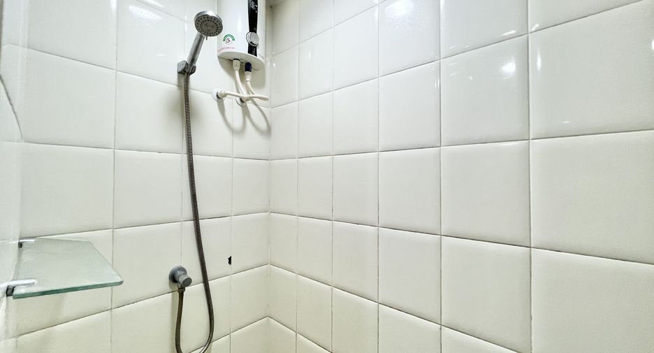 For sale 1 bed condo in Bueng Kum, Bangkok
