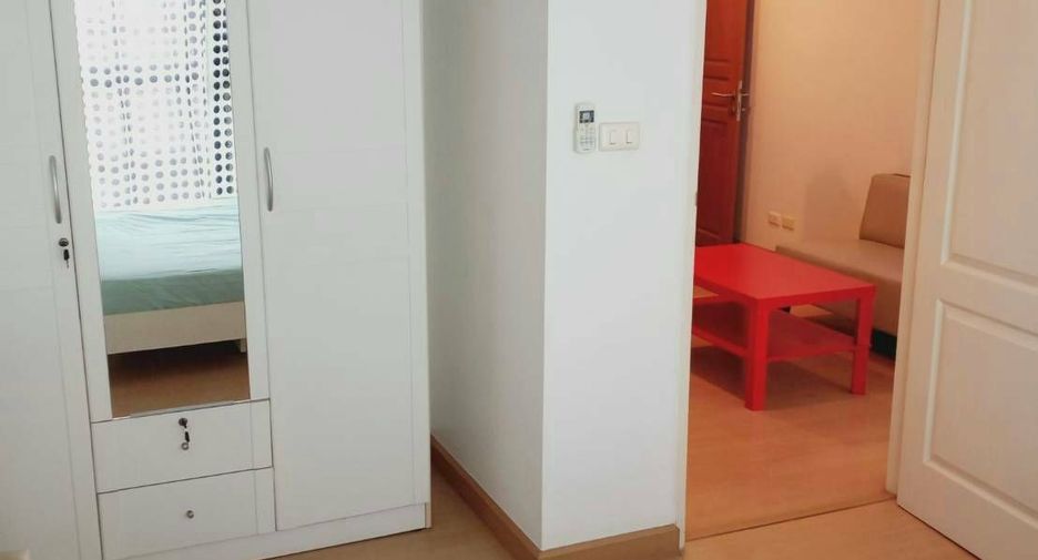 For sale 1 bed condo in Watthana, Bangkok