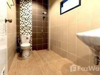 For sale 2 bedrooms townhouse in Pluak Daeng, Rayong