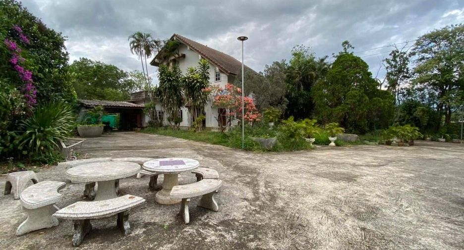 For sale 5 bedrooms house in Muak Lek, Saraburi