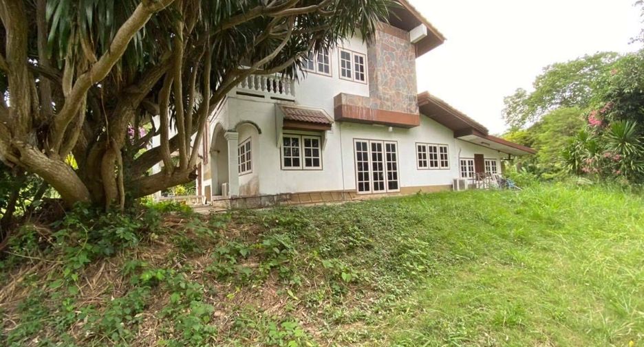 For sale 5 bedrooms house in Muak Lek, Saraburi