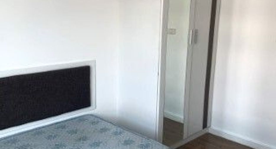 For rent 1 bed condo in Phutthamonthon, Nakhon Pathom