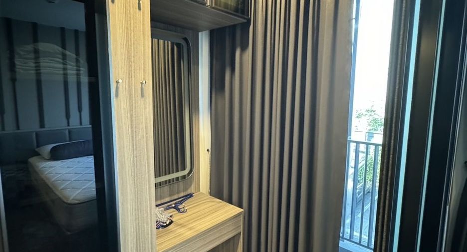 For sale studio condo in Khan Na Yao, Bangkok