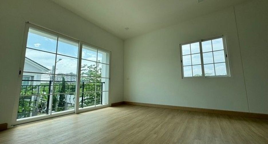 Casa en venta de 3 habitaciones en Mueang Samut Prakan, Samut Prakan