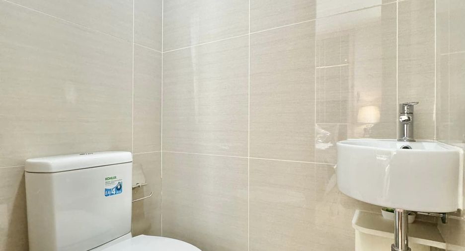 Condo en venta y en alquiler de 2 habitaciones en Khlong Toei, Bangkok