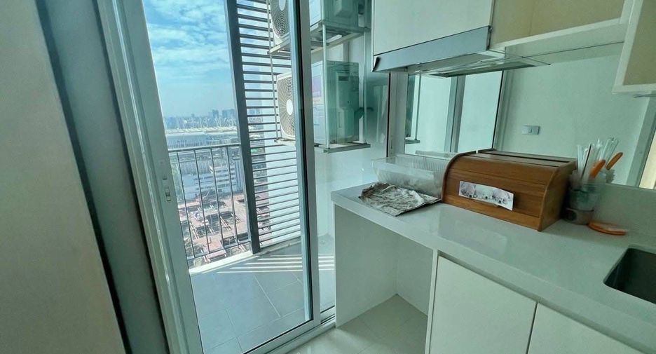 For sale 1 bed condo in Bang Na, Bangkok