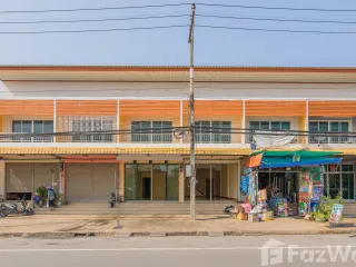 Продажа 2 спальни таунхаус в Den Chai, Пхрэ