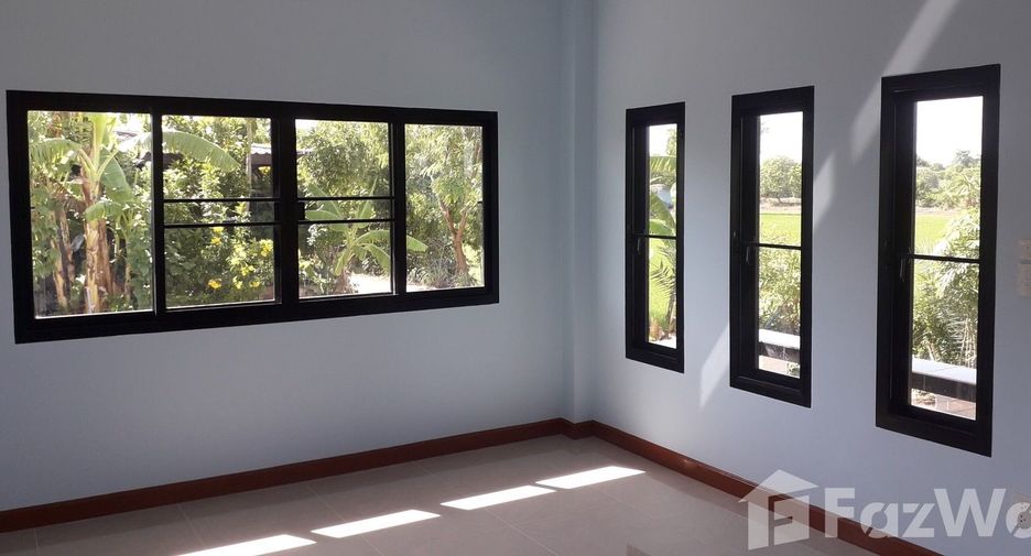 For sale 6 bedrooms house in Lat Lum Kaeo, Pathum Thani
