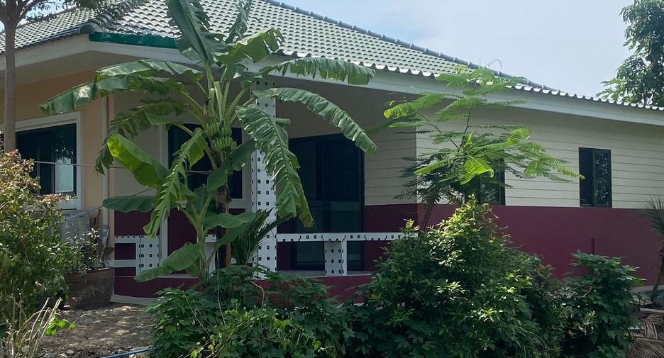 For sale 6 bedrooms house in Lat Lum Kaeo, Pathum Thani