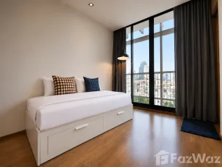 For sale 2 bedrooms condo in Khlong Toei, Bangkok