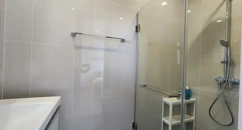 Wohnung zum Kauf mit 2 Zimmer in Khlong Toei, Bangkok