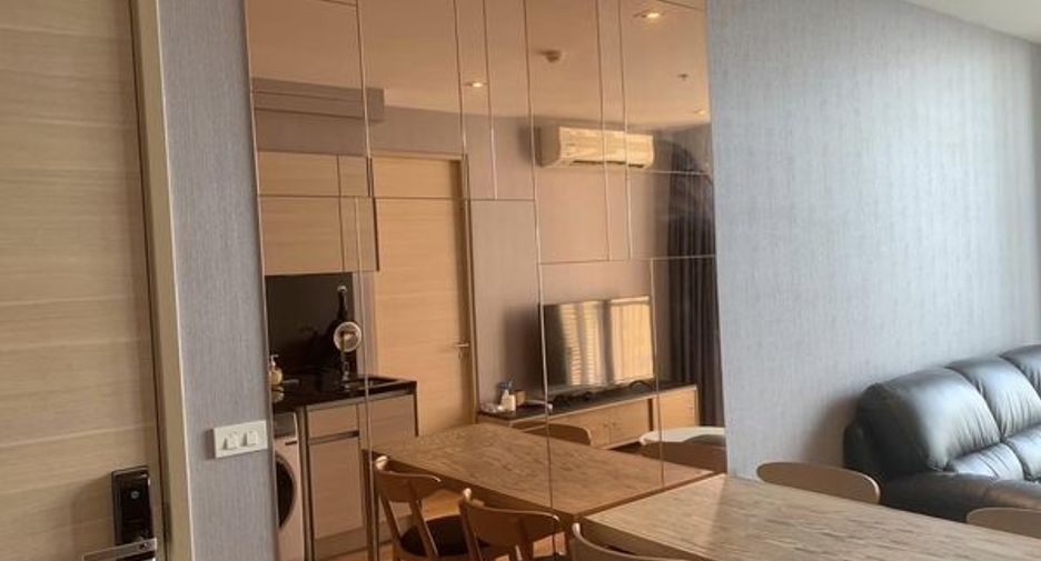 For sale 2 bedrooms condo in Khlong Toei, Bangkok