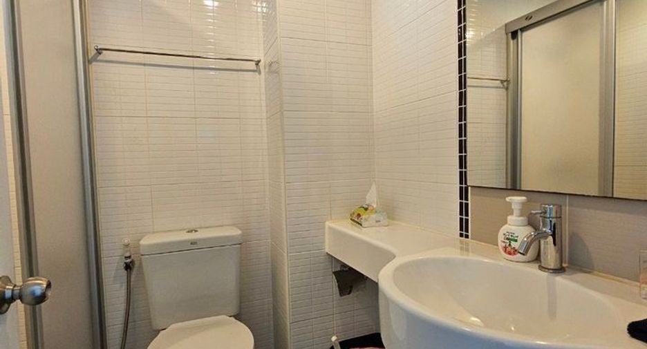For sale 1 bed condo in Bang Khen, Bangkok