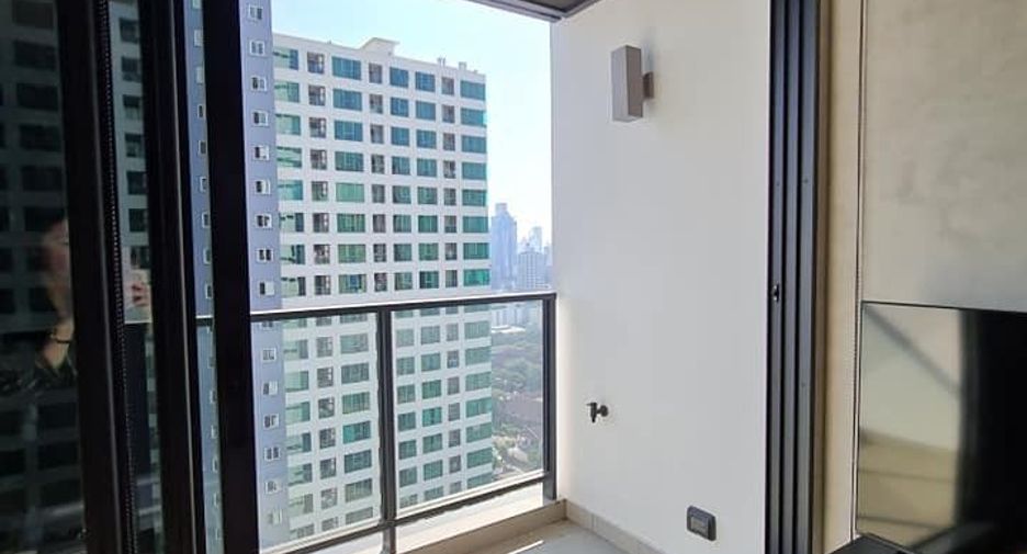For sale 1 bed condo in Watthana, Bangkok