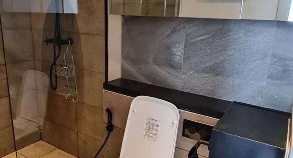 For sale 1 bed condo in Watthana, Bangkok
