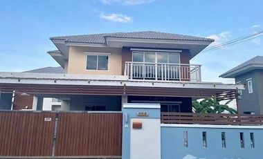 Casa en venta de 3 habitaciones en Ban Bueng, Chonburi