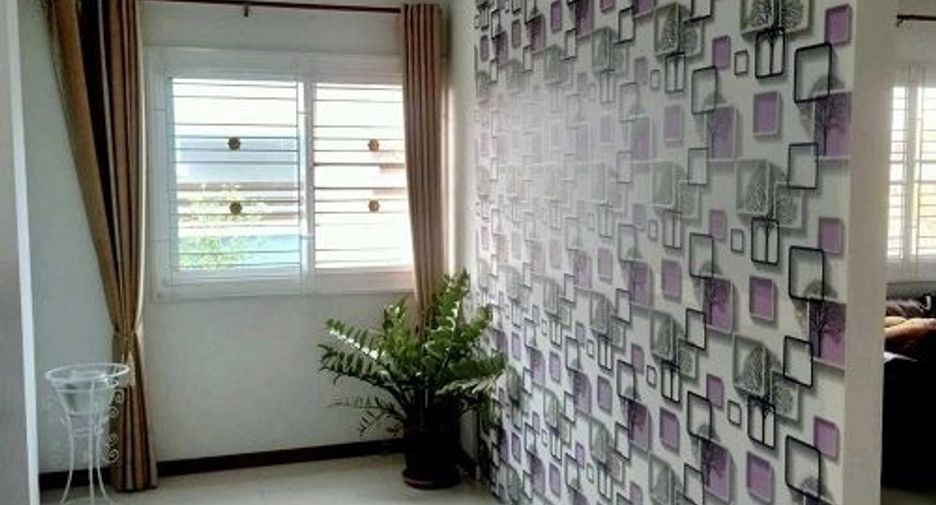 Haus zum Kauf mit 3 Zimmer in Ban Bueng, Chonburi