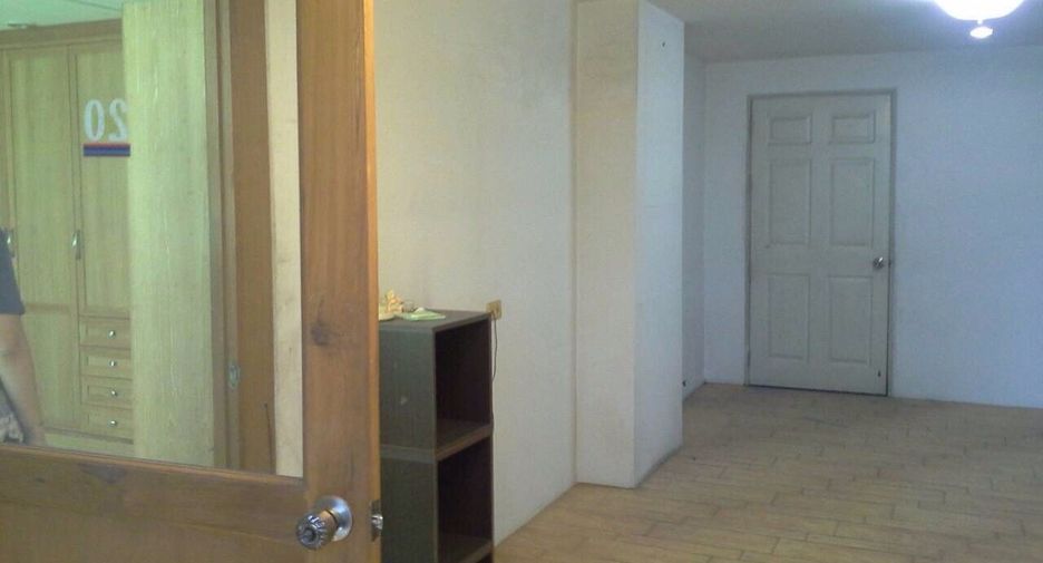 For sale 2 ベッドルーム condo in Watthana, Bangkok