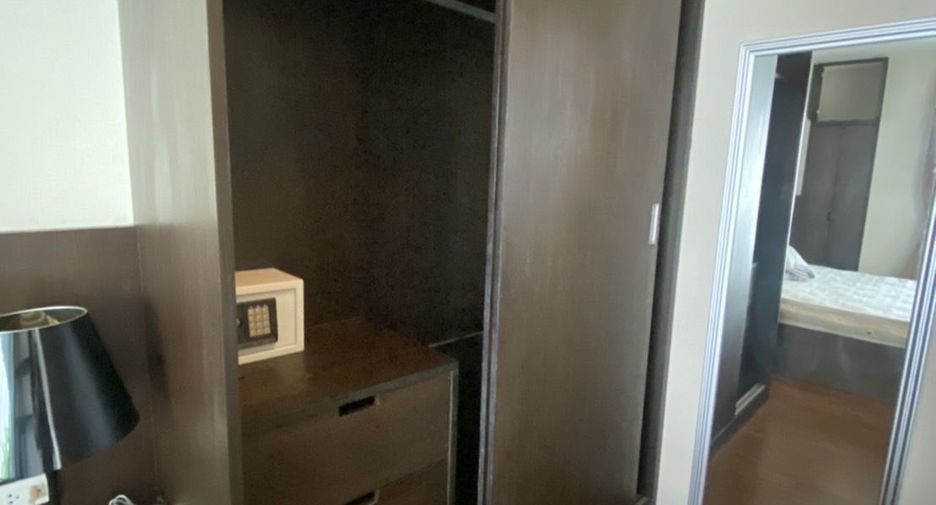 Wohnung zum Kauf mit 1 Zimmer in Khlong Toei, Bangkok
