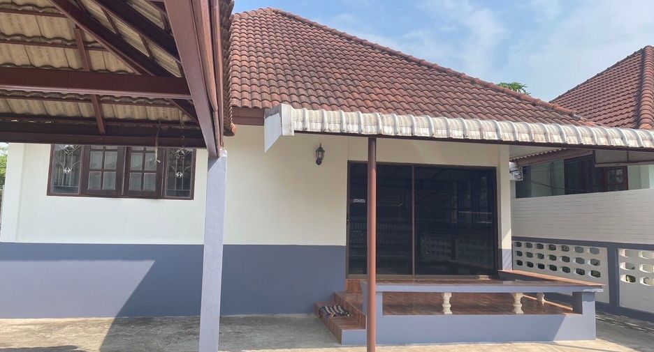 For sale 2 bedrooms house in Mueang Phitsanulok, Phitsanulok