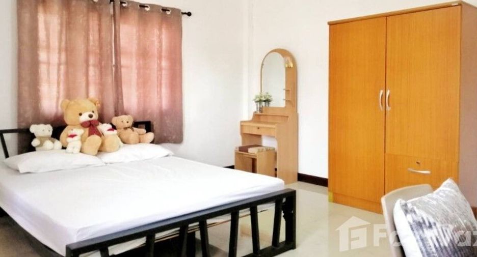For rent 7 bedrooms house in Mueang Pathum Thani, Pathum Thani