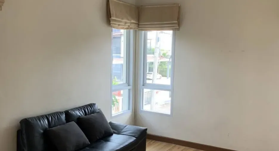 For rent 3 bedrooms house in Mueang Khon Kaen, Khon Kaen
