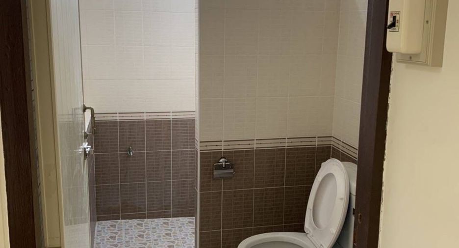 For rent 3 bedrooms house in Mueang Khon Kaen, Khon Kaen