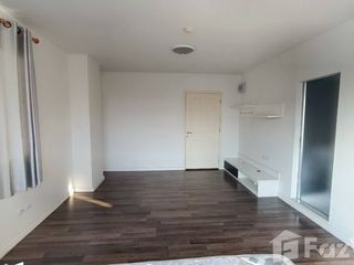 For sale 1 bed condo in Mueang Samut Prakan, Samut Prakan