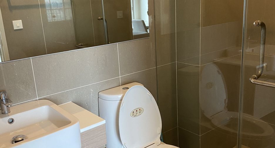 Condo en venta de 2 habitaciones en Huai Khwang, Bangkok