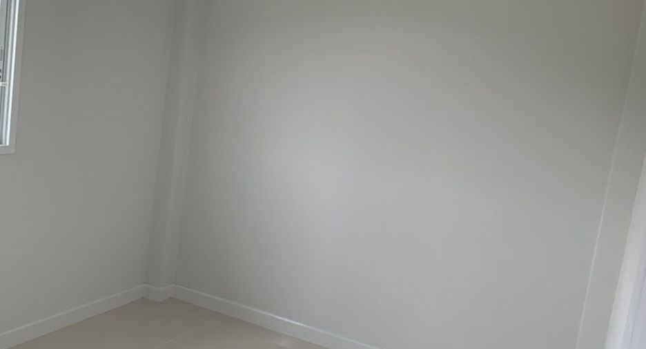For sale 4 ベッドルーム townhouse in Kantharawichai, Maha Sarakham