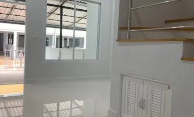 For sale 4 ベッドルーム townhouse in Kantharawichai, Maha Sarakham