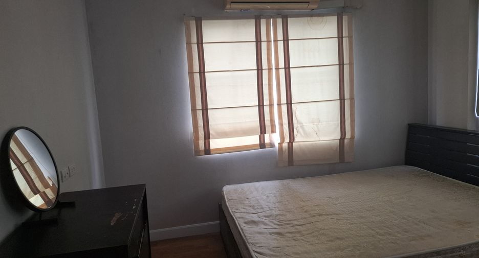 For sale 3 bedrooms townhouse in Prawet, Bangkok
