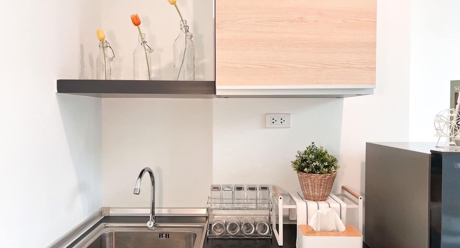 For sale 1 bed condo in Khan Na Yao, Bangkok