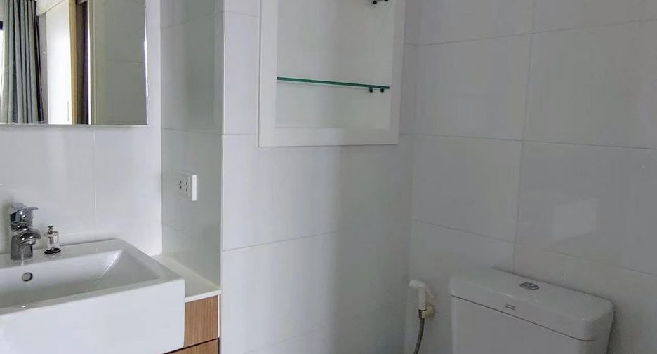For sale 1 bed condo in Watthana, Bangkok
