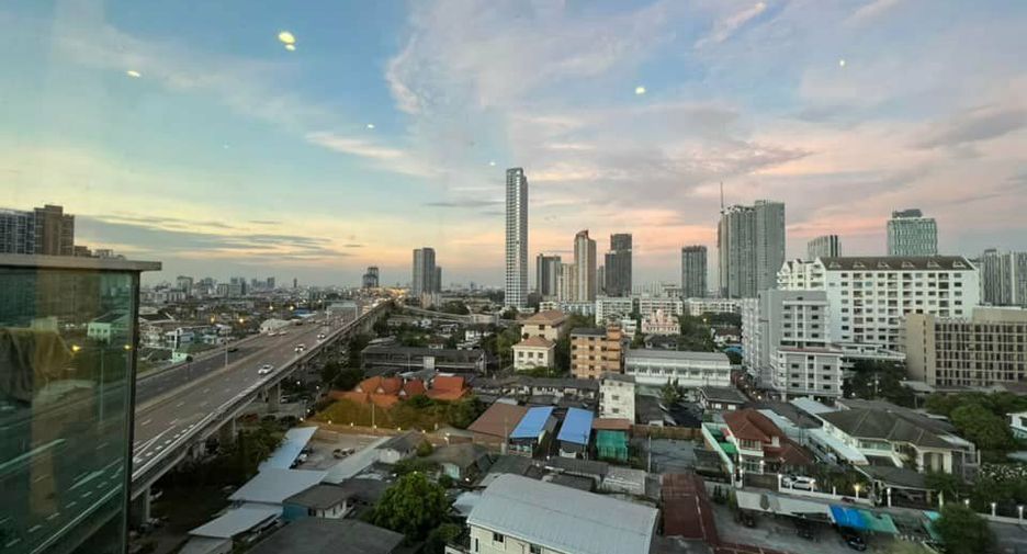 出售 和 出租 1 卧室 公寓 在 Phra Khanong, 曼谷
