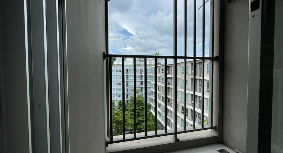 For sale 1 bed condo in Mueang Samut Prakan, Samut Prakan