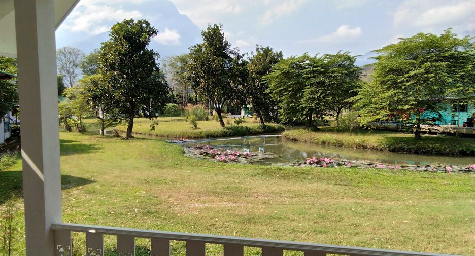 For sale 8 bedrooms villa in Chiang Dao, Chiang Mai