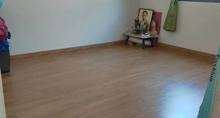 Reihenhaus zum Kauf mit 4 Zimmer in Lat Lum Kaeo, Pathum Thani