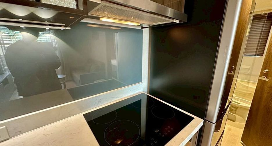For sale 2 bedrooms condo in Watthana, Bangkok