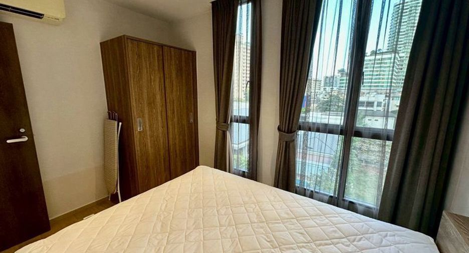 For sale 2 bedrooms condo in Watthana, Bangkok