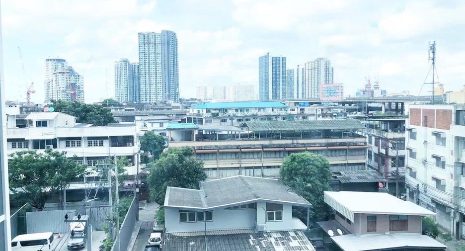 Condo en venta de 2 habitaciones en Khlong Toei, Bangkok