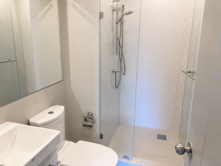 For sale 2 bedrooms condo in Khlong Toei, Bangkok