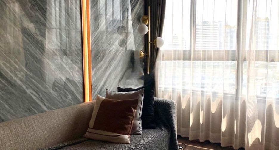 For sale 2 bedrooms condo in Watthana, Bangkok