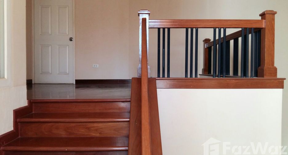 For sale 4 bedrooms house in Mueang Samut Sakhon, Samut Sakhon