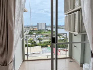 Wohnung zum Kauf mit 1 Zimmer in Yan Nawa, Bangkok