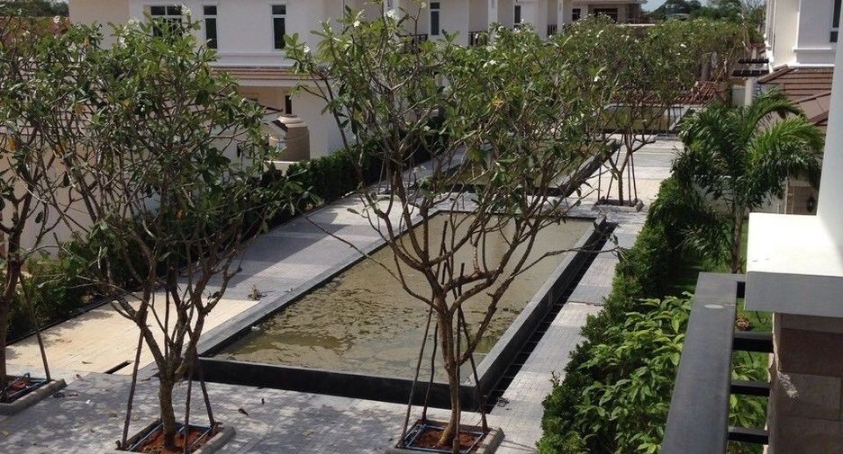 For sale 4 bedrooms house in Mueang Phitsanulok, Phitsanulok