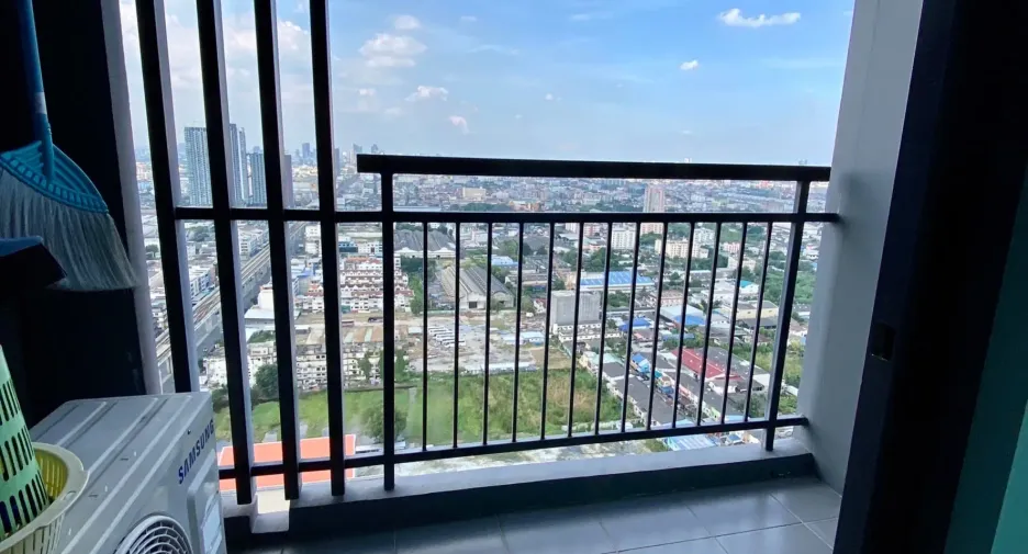 À vendre 1 chambre condo à Phra Pradaeng, Samut Prakan