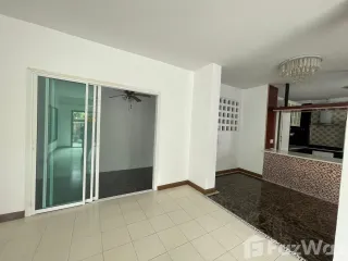 Продажа 3 спальни дом в Кхлонг Сам Ща, Бангкок